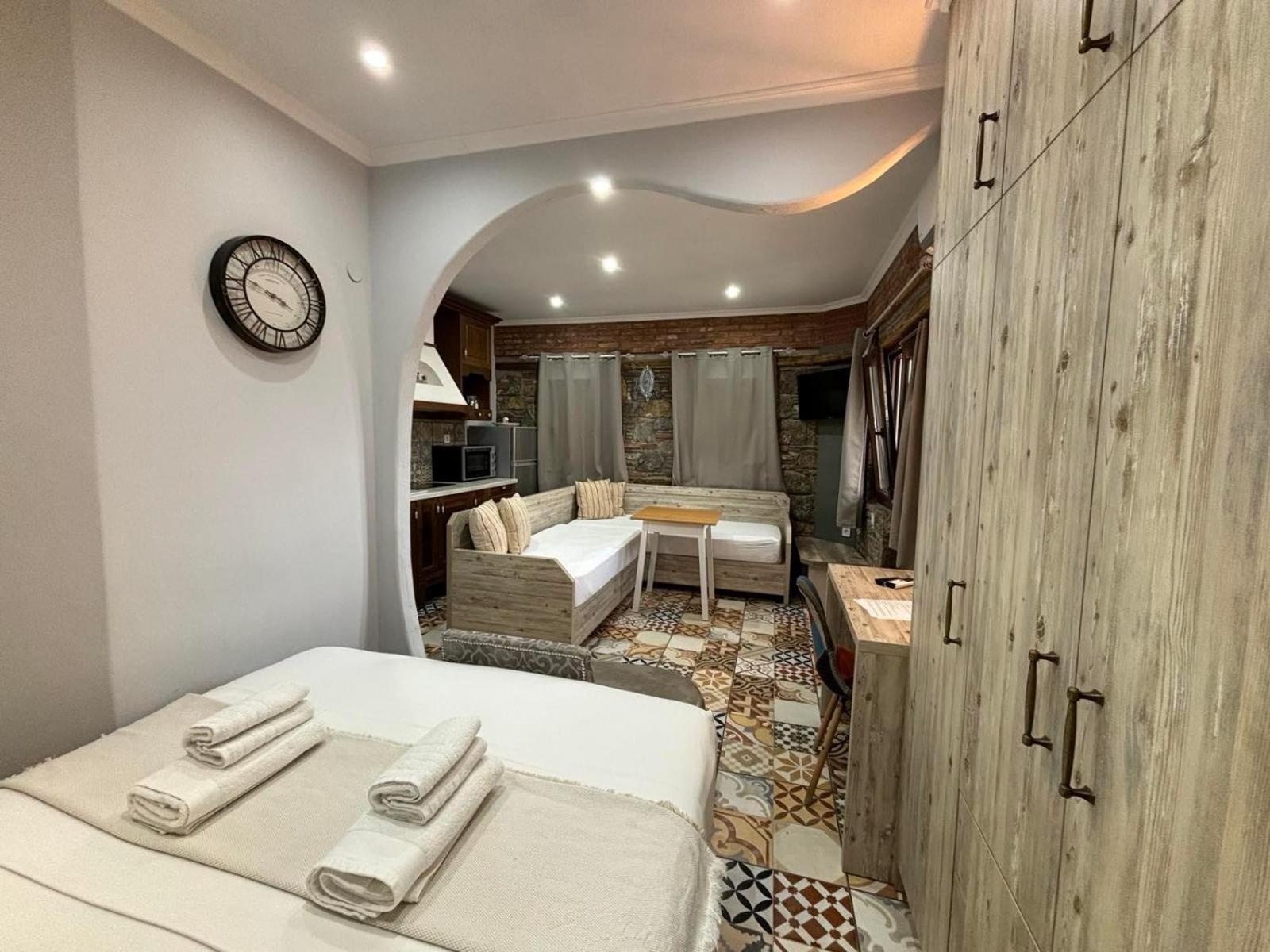 Villa Kaldera Skiathos Town Exterior photo